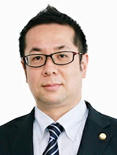 
                            田中　隆一郎